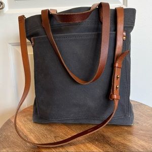 Madewell Medium Tansport Tote in Black Sea